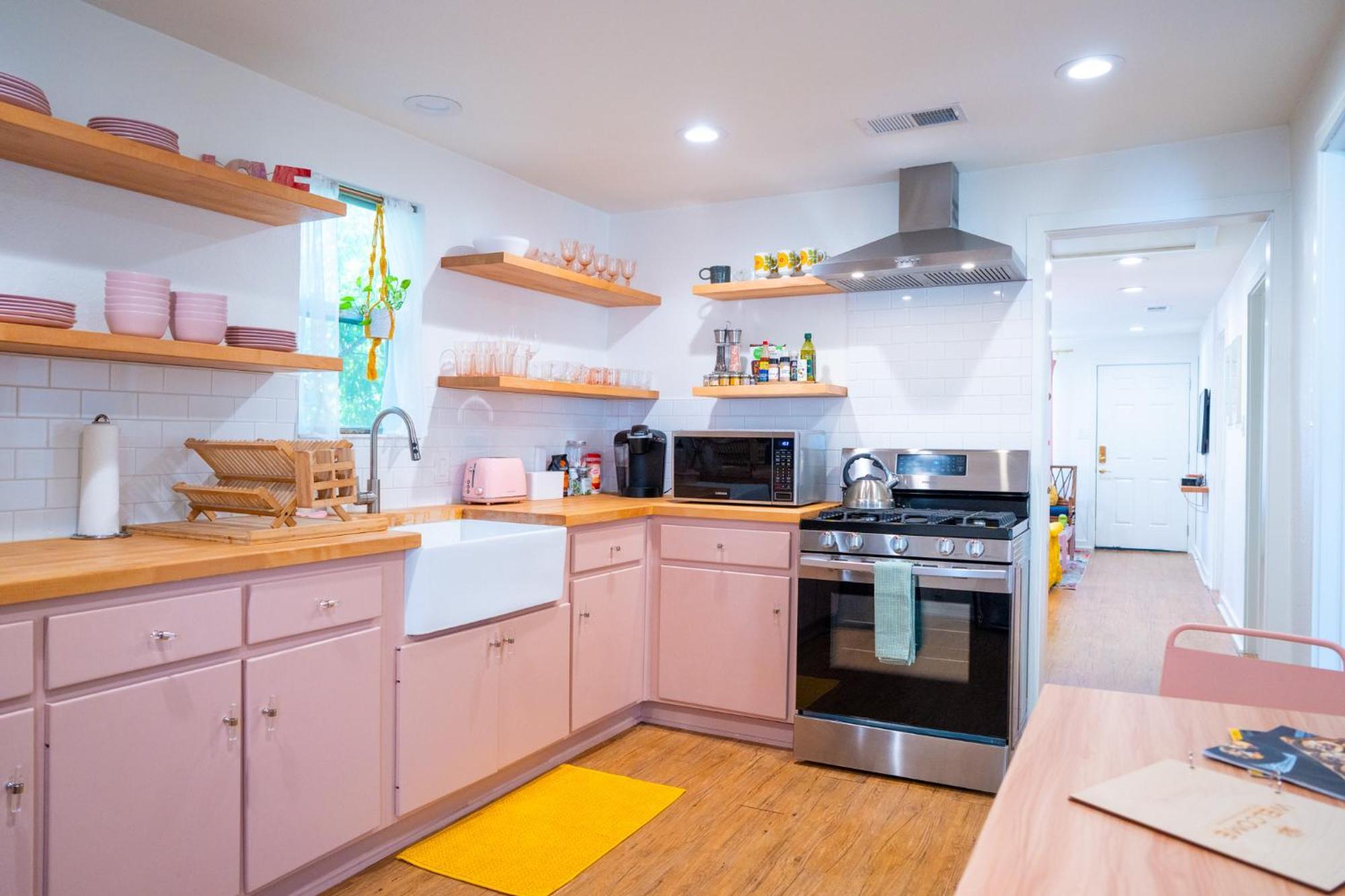 אוסטין Stylish, Artsy Bungalow Central Eastside מראה חיצוני תמונה