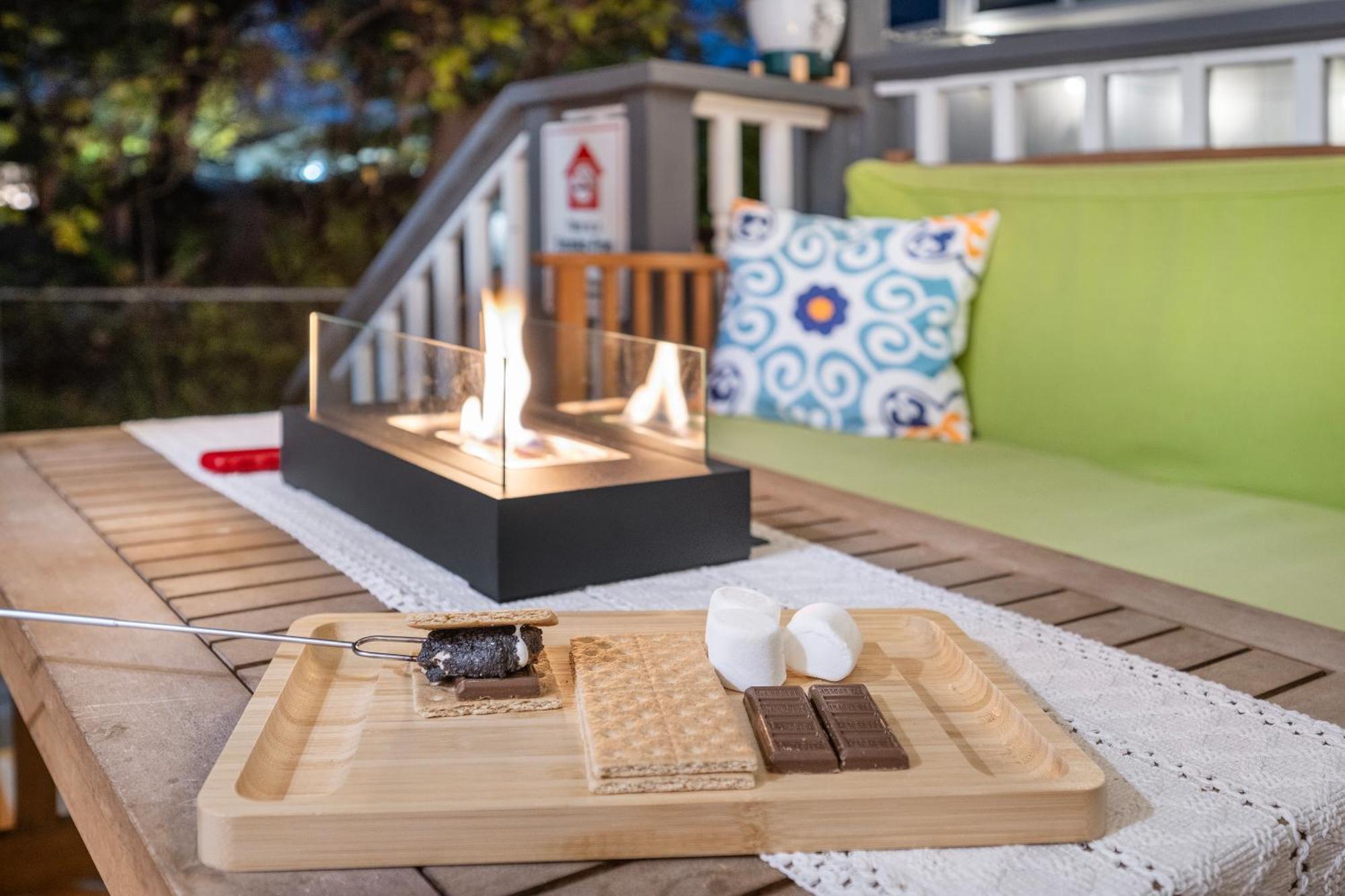 אוסטין Stylish, Artsy Bungalow Central Eastside מראה חיצוני תמונה