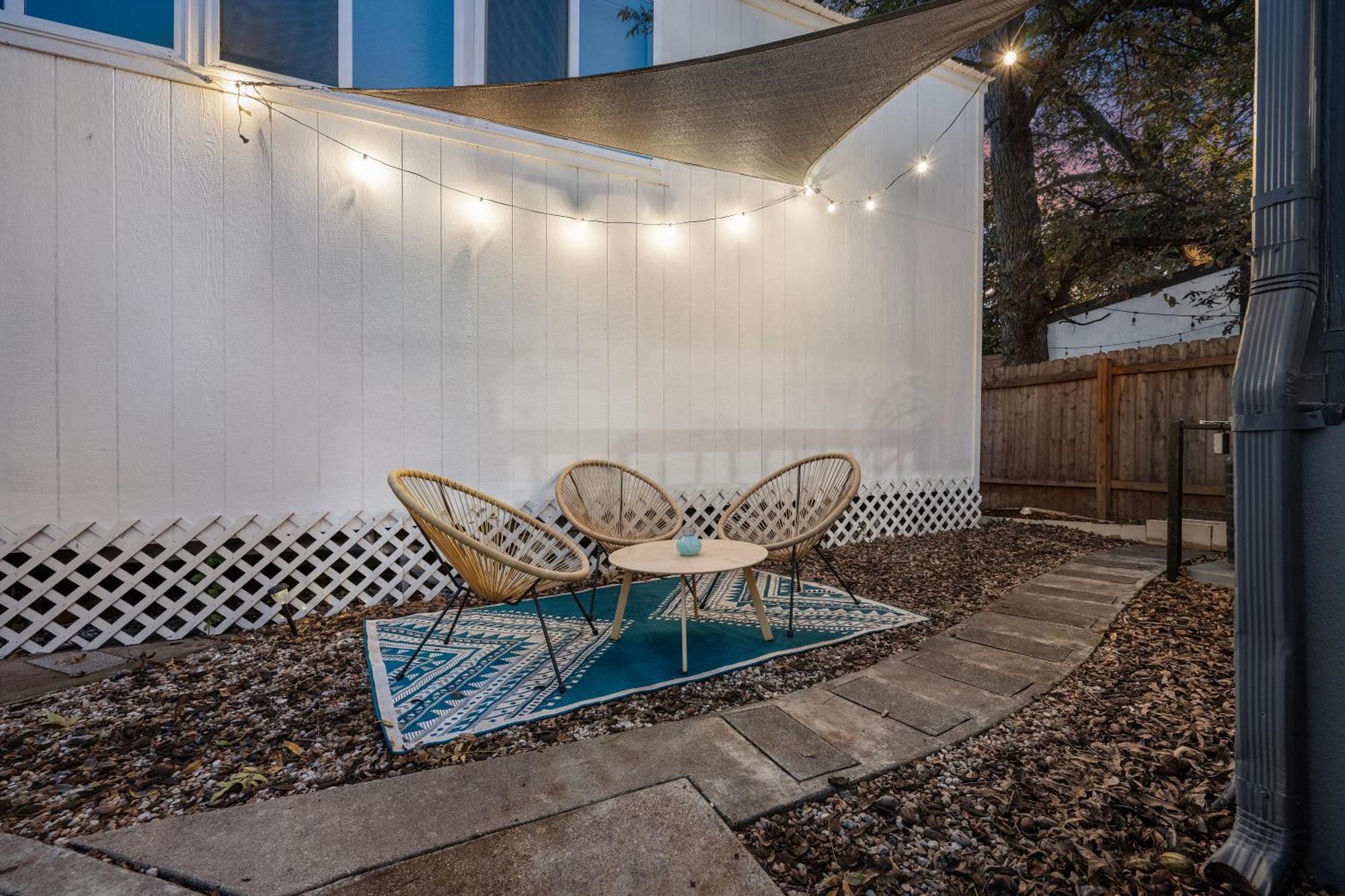 אוסטין Stylish, Artsy Bungalow Central Eastside מראה חיצוני תמונה